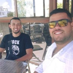 Meet your Posher, Karim